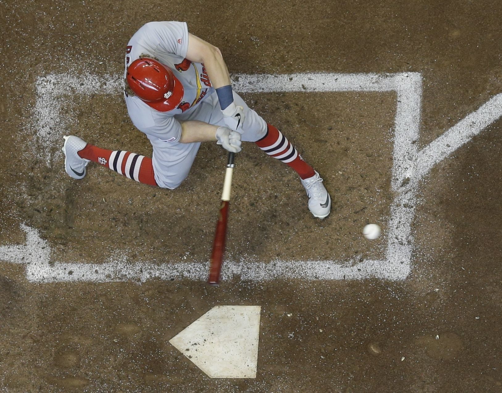 Cardinals, Brewers open baseball season